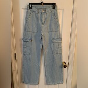 Women’s High Rise Skate Cargo Jeans Size 4